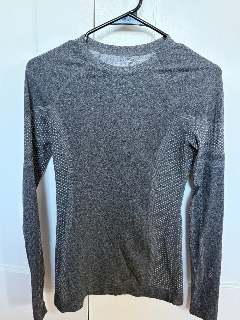 FIGS Salta Seamless Long Sleeve Underscrub Women’s XS Graphite